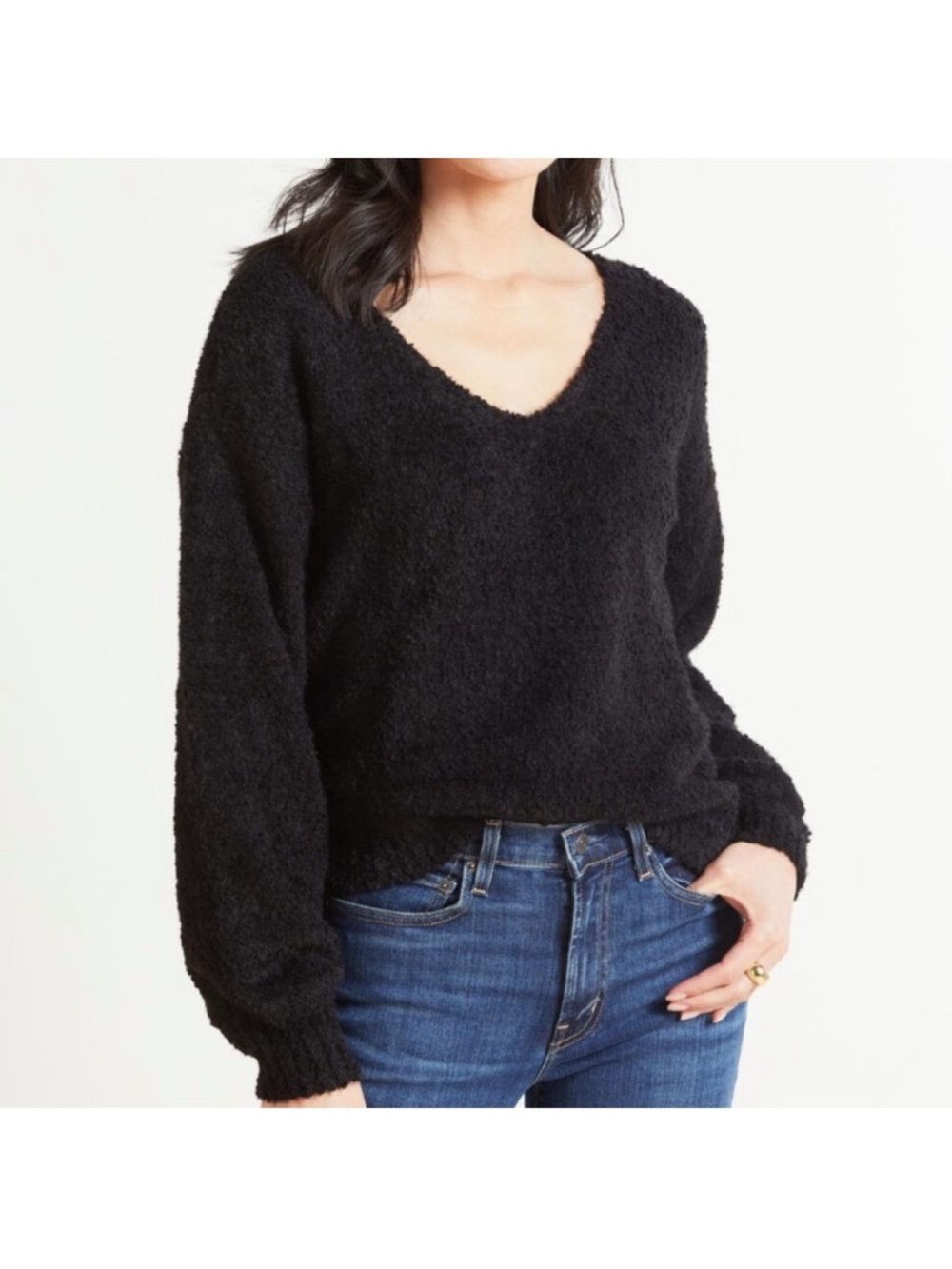 Sanctuary Boucle V-Neck Sweater